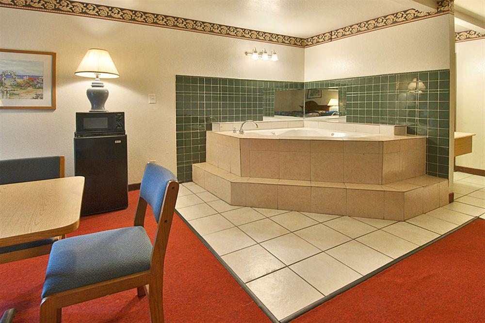 Hotel Clarion Pointe Shreveport Pokój zdjęcie
